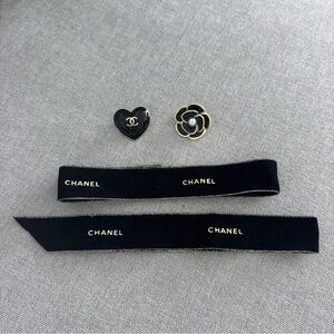Chanel 2023 Christmas Limited Ribbon & Charms of Camellia & Heart Holiday Black